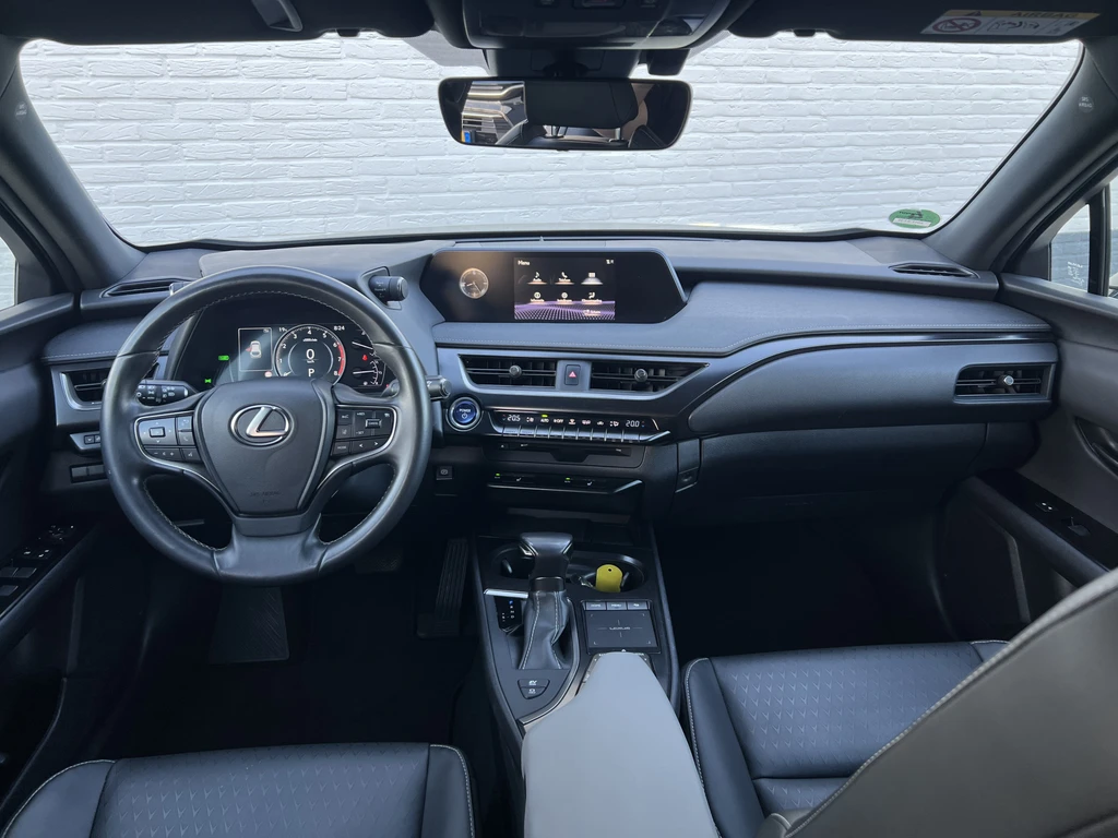 Lexus UX – foto 20