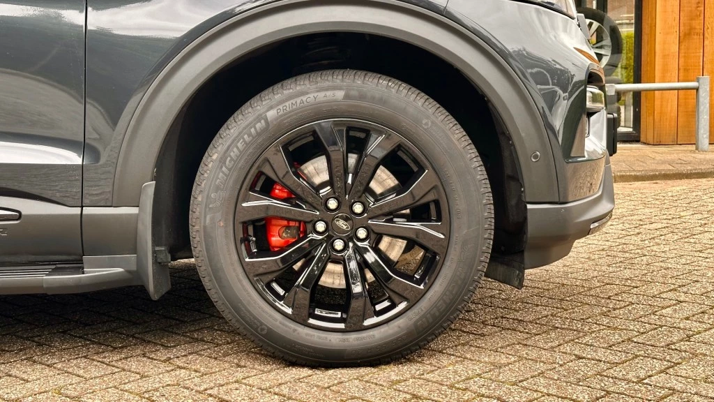 Ford Explorer – foto 21