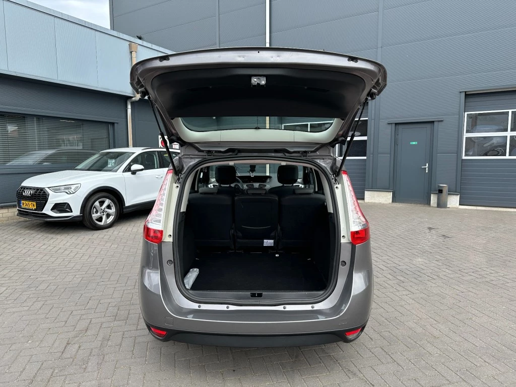 Renault Grand Scénic – foto 8