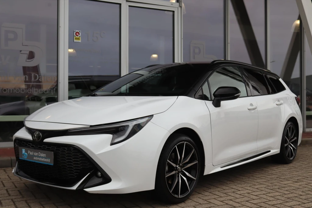 Toyota Corolla Touring Sports – foto 2