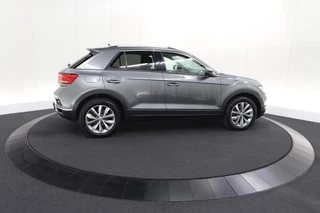 Volkswagen T-Roc – thumbnail 11