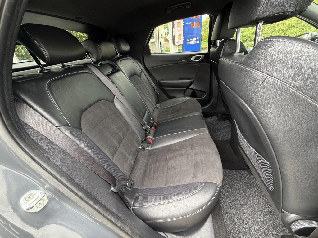 Kia XCeed – foto 23