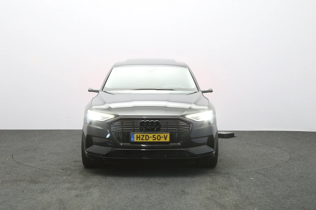 Audi e-tron – foto 9