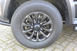 Suzuki Jimny – thumbnail 21