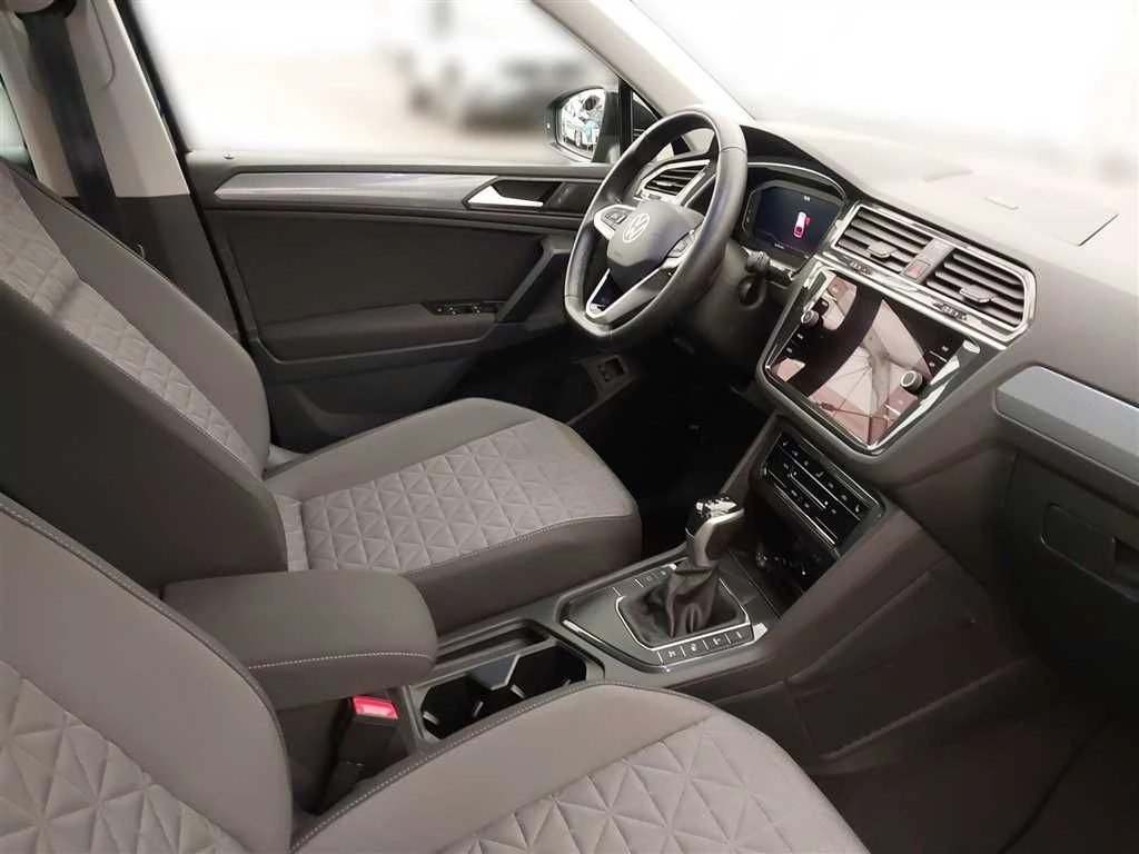 Volkswagen Tiguan – foto 9