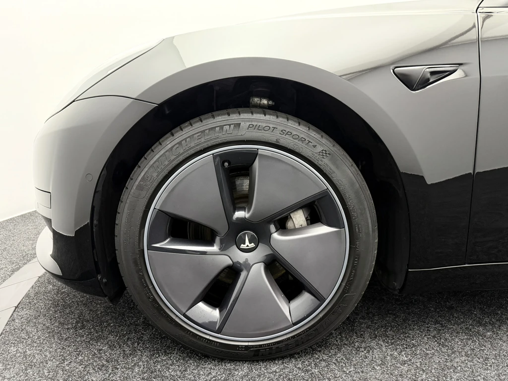 Tesla Model 3 – foto 25