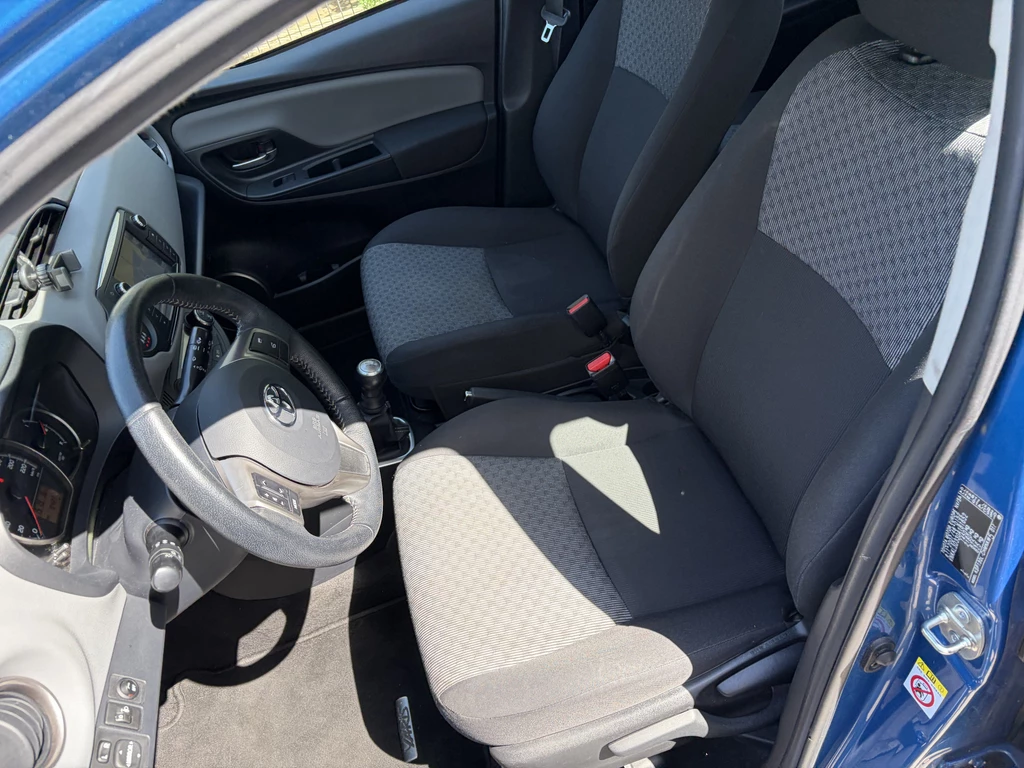 Toyota Yaris – foto 12