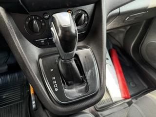 Ford Transit Connect – thumbnail 27