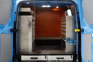Ford Transit Custom – thumbnail 12
