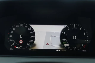 Land Rover Range Rover Velar – thumbnail 24