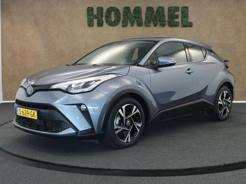 Toyota C-HR 1.8 Hybrid Dynamic - ORIGINEEL NEDERLANDSE AUTO - CRUISE CONTROL ADAPTIEF - APPLE CARPLAY/ANDROID AUTO - DODEHOEKDETECTIE - NAVIGATIE FULL MAP - KEYLESS ENTRY/START - LICHTMETALEN VELGEN 18 INCH - PARKEERSENSOREN VOOR + ACHTER