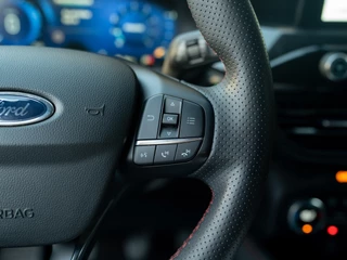 Ford Kuga – thumbnail 40