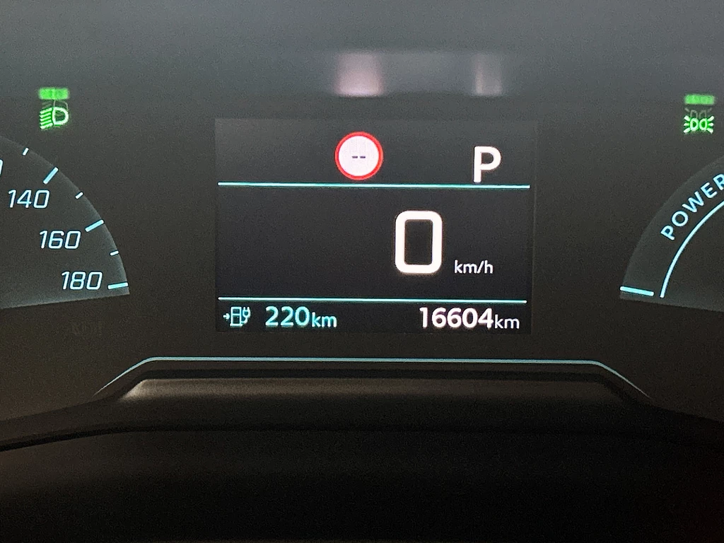 Peugeot e-2008 – foto 16