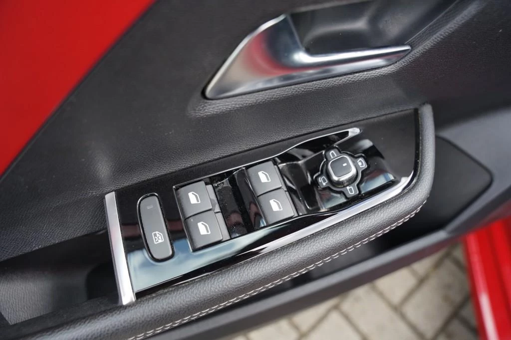 Opel Astra – foto 21