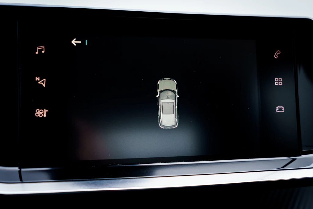 Peugeot e-2008 – foto 19