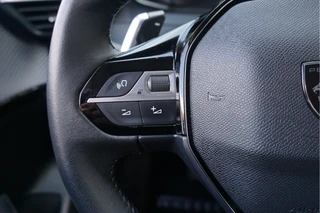 Peugeot 208 – thumbnail 39
