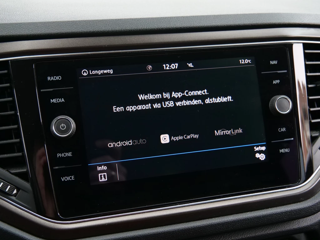 Volkswagen T-Roc – foto 33