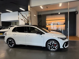 Volkswagen Golf – thumbnail 3