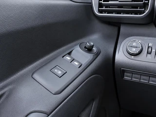 Opel Combo – thumbnail 20