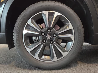 Suzuki Vitara – thumbnail 13