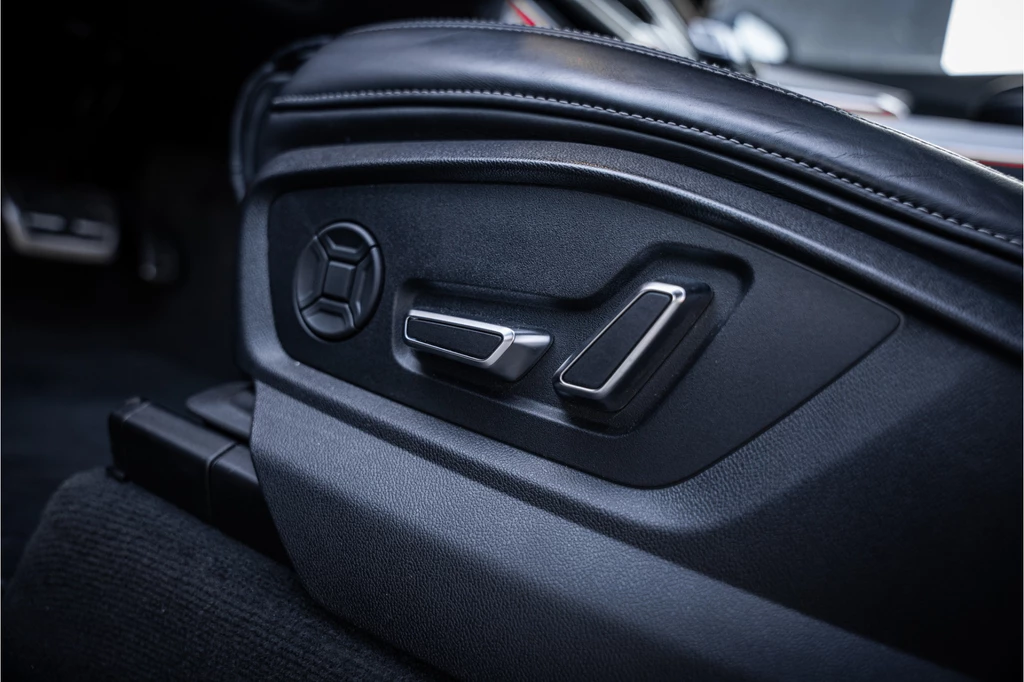 Audi SQ8 – foto 30