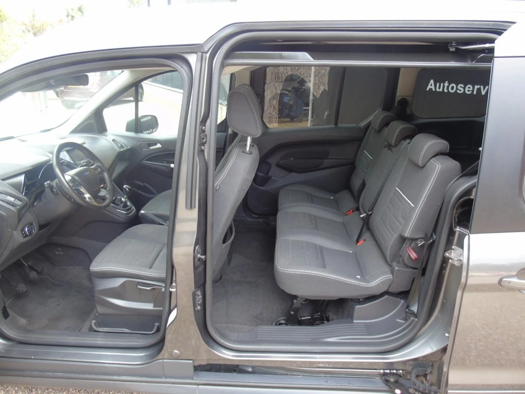 Ford Tourneo Connect – foto 12