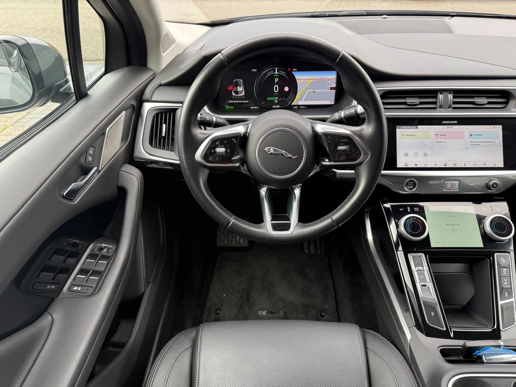 Jaguar I-PACE – foto 21