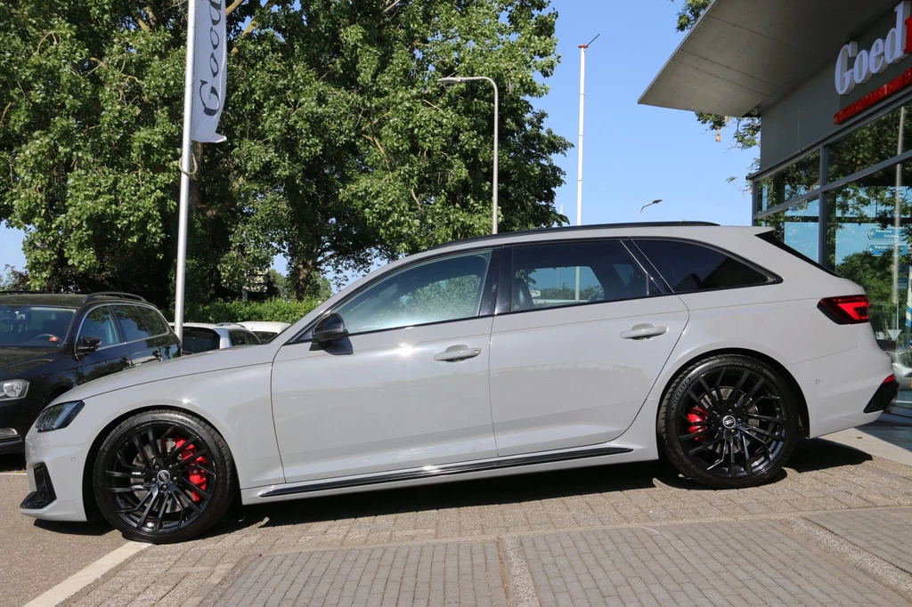 Audi RS4 – foto 2