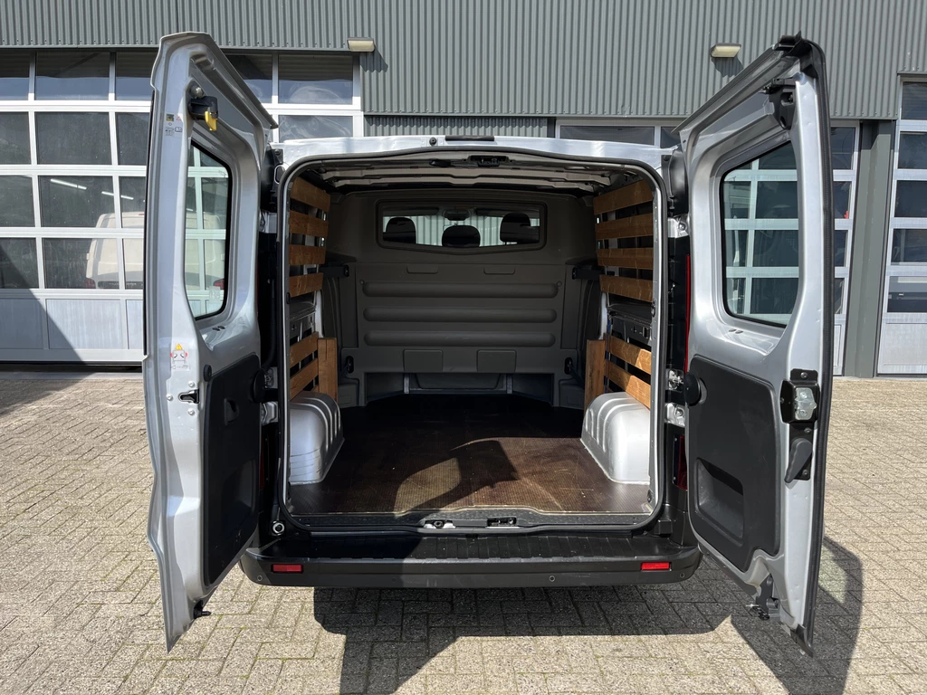 Renault Trafic – foto 21