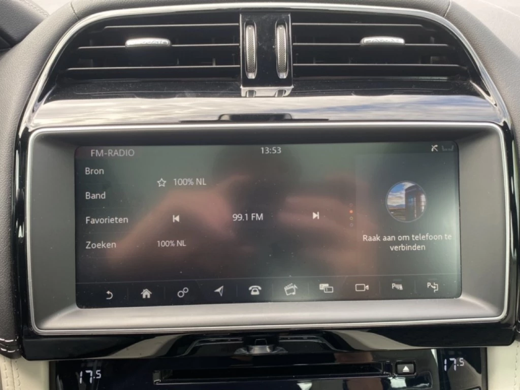 Jaguar F-PACE – foto 28