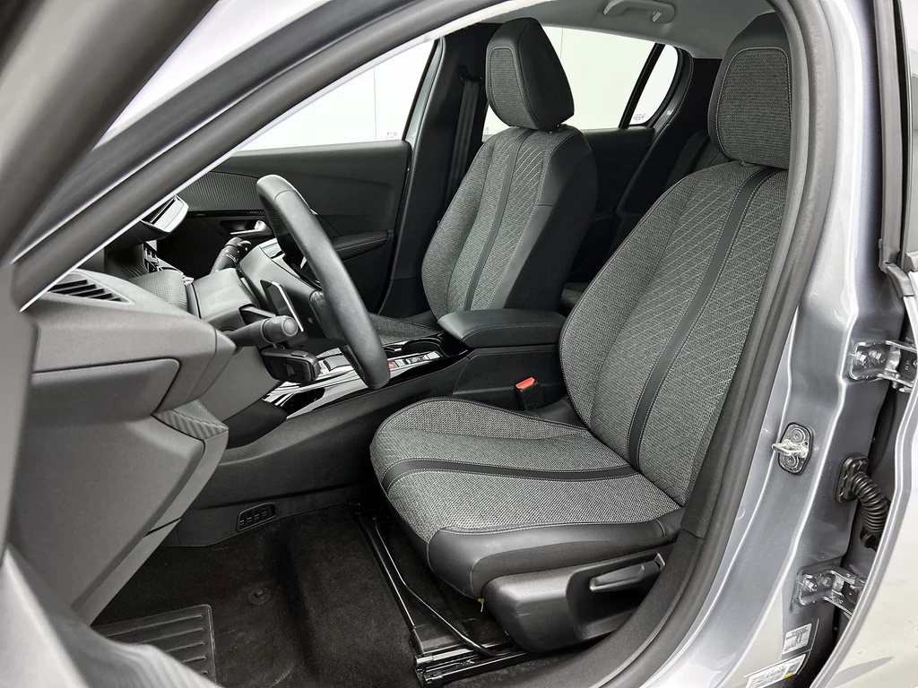 Peugeot 208 – foto 31