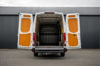 Iveco 35S18 | 3.0L 180PK | Automaat | NW MODEL | 3.5T Trekgewicht | Camera | Carplay | Climate – thumbnail 10