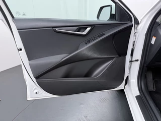 Kia Niro – thumbnail 23