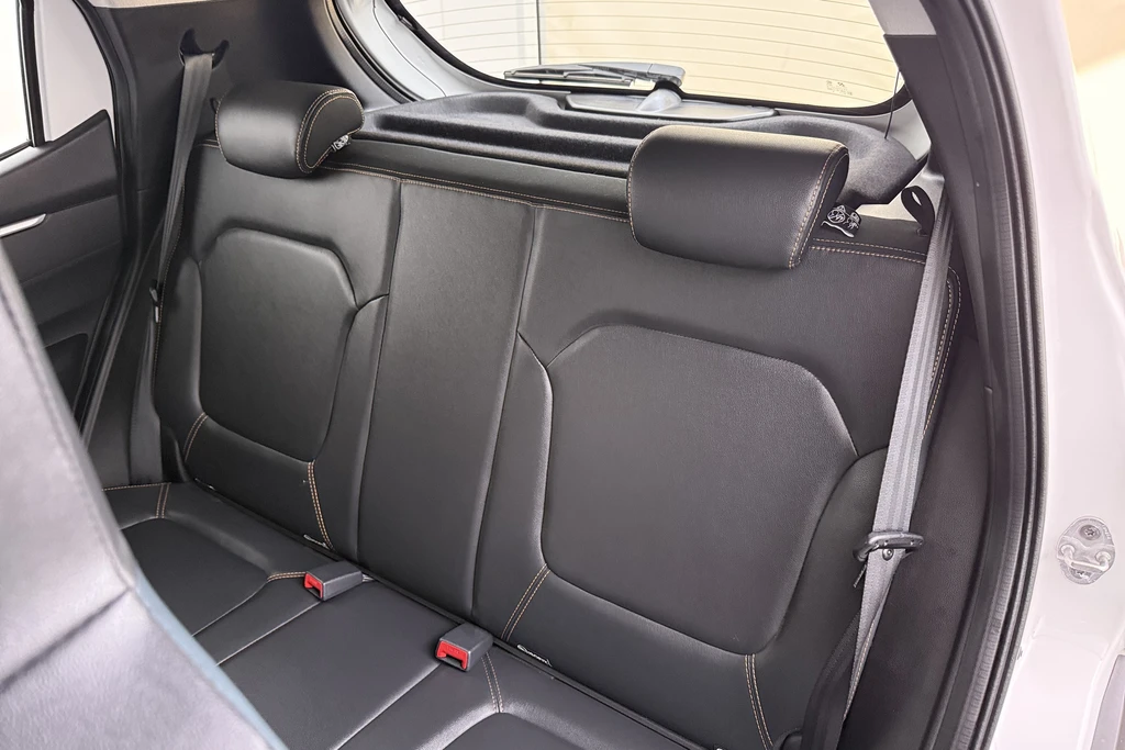 Dacia Spring – foto 11