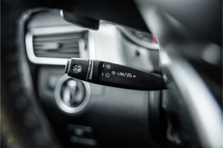 Mercedes-Benz GLE – thumbnail 33