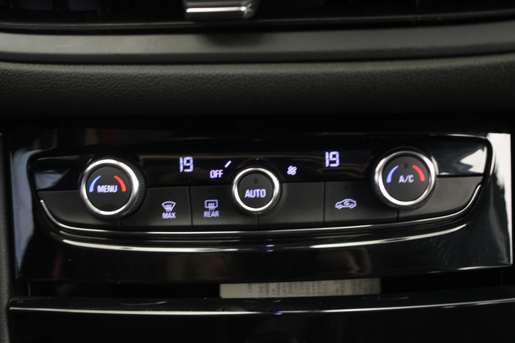 Opel Grandland – foto 17