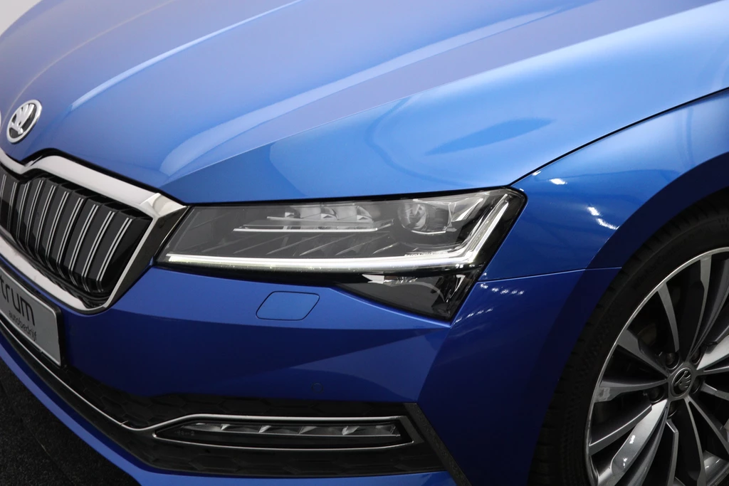 Škoda Superb – foto 31