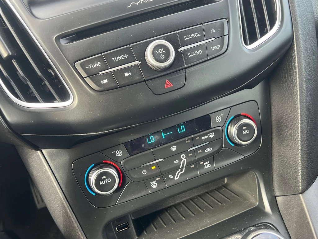 Ford Focus – foto 24