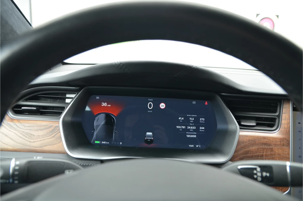 Tesla Model X – foto 19