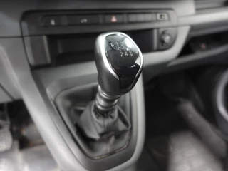 Opel Vivaro – thumbnail 27