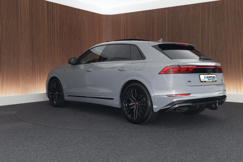 Audi Q8 – foto 3