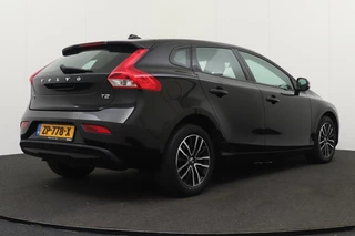 Volvo V40 – thumbnail 4