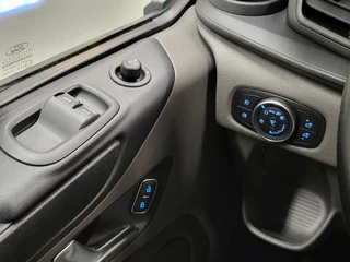 Ford Transit Custom – thumbnail 16