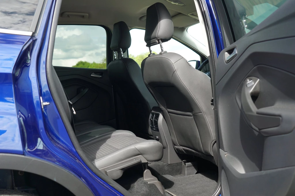 Ford Kuga – foto 18