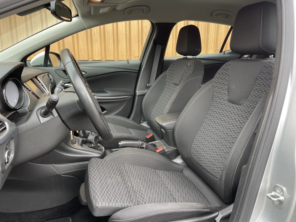 Opel Astra – foto 9