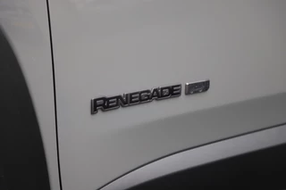 Jeep Renegade – thumbnail 19