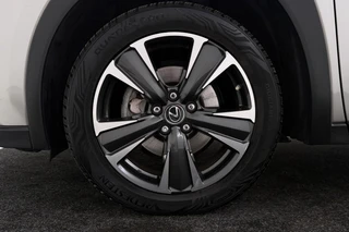 Lexus UX – thumbnail 47