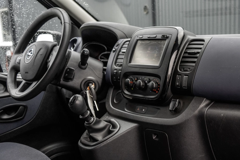 Opel Vivaro – foto 8