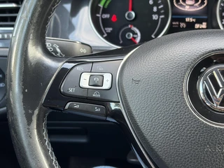 Volkswagen e-Golf – thumbnail 24