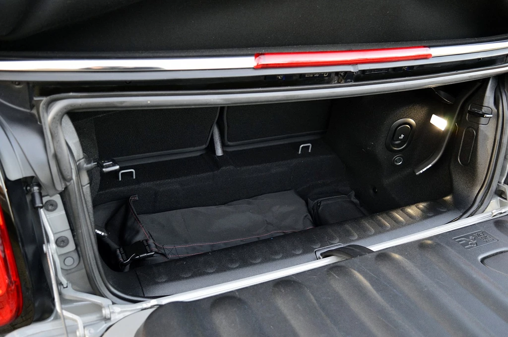MINI One Cabrio – foto 11